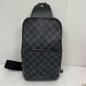 Louis Vuitton Avenue sling bag Damier Graphite